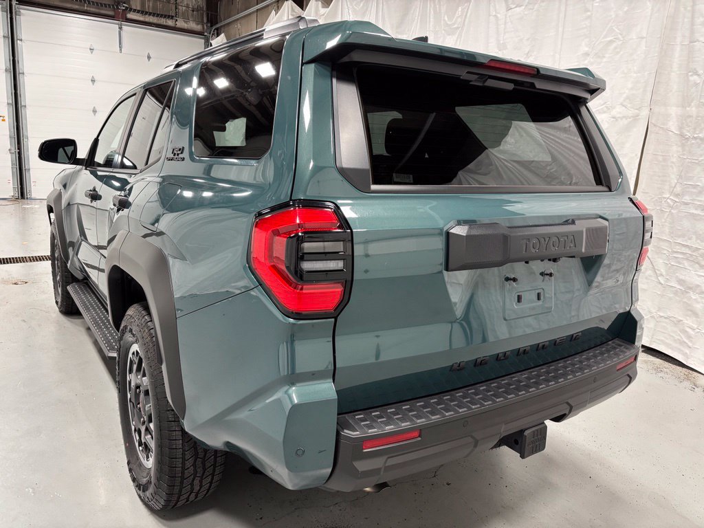Used 2026 Toyota 4Runner TRD Off-Road AWD/4WD image 5