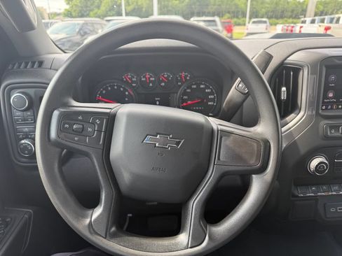 Used 2024 Chevrolet Silverado 1500 Custom Trail Boss AWD/4WD image 10