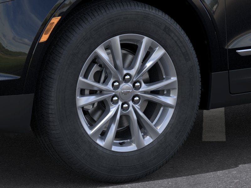 New 2026 Cadillac XT5 Luxury w/ LPO, Floor Liner Package FWD image 9