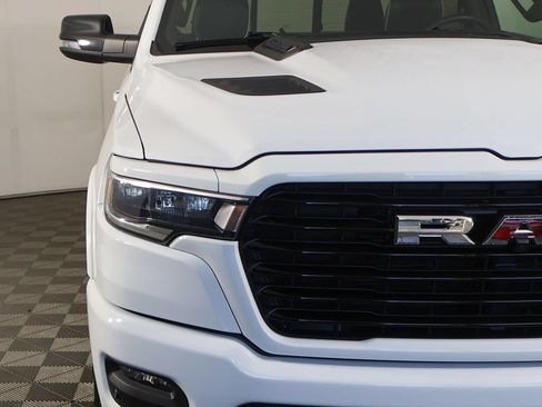 Used 2025 RAM 1500 Laramie w/ Sport Appearance Package AWD/4WD image 16