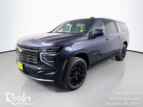 New 2026 Chevrolet Suburban High Country AWD/4WD image 1