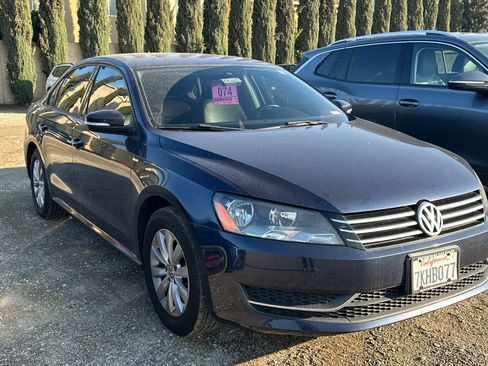 Used 2015 Volkswagen Passat 1.8T image 2