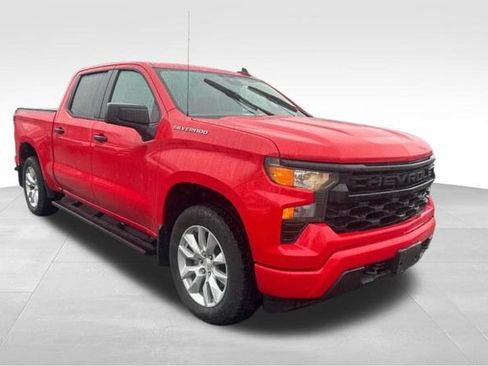 Used 2023 Chevrolet Silverado 1500 Custom image 6