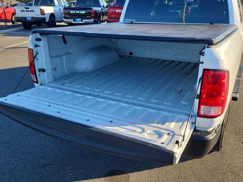 Used 2017 RAM 1500 Tradesman w/ Popular Equipment Group image 8