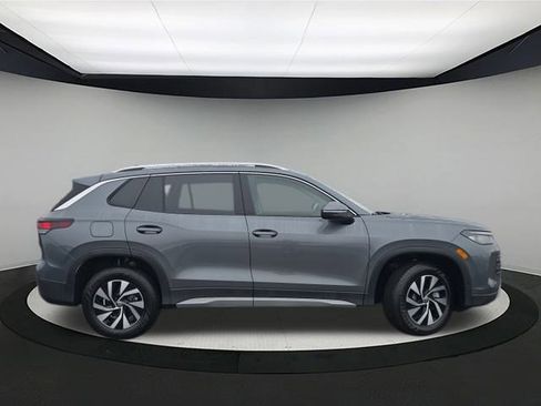 New 2026 Volkswagen Tiguan S image 8