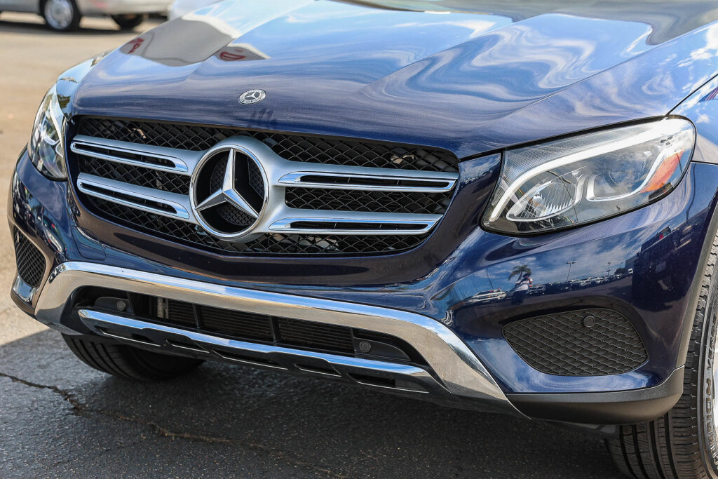Used 2018 Mercedes-Benz GLC 300 4MATIC image 19