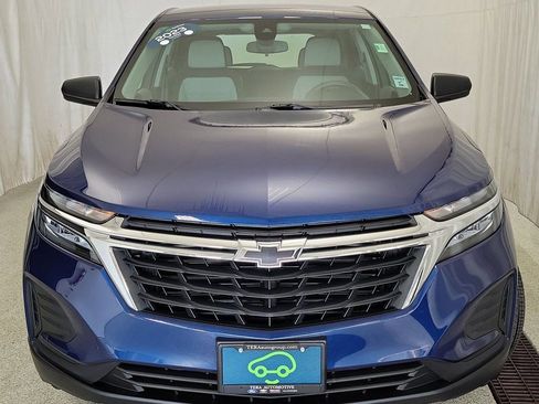 Used 2023 Chevrolet Equinox LS image 4
