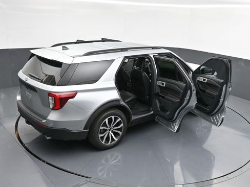 Used 2023 Ford Explorer ST-Line w/ Class IV Trailer Tow Package image 44