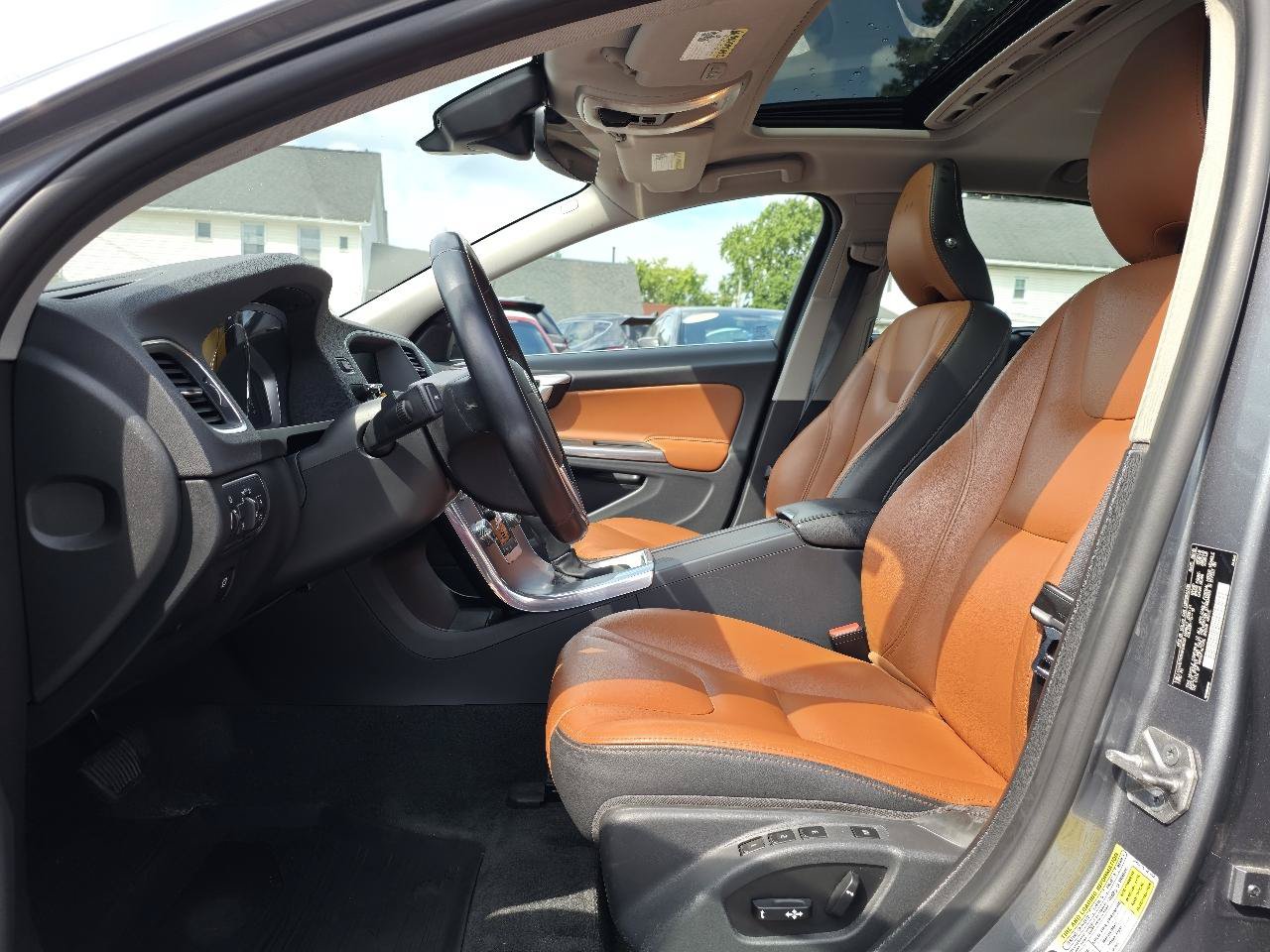 Used 2017 Volvo S60 T5 Inscription AWD/4WD image 14