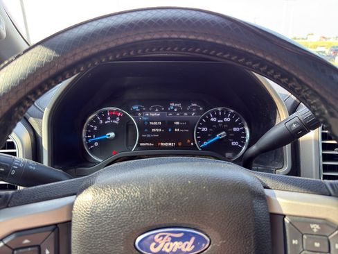 Used 2017 Ford F350 Lariat w/ Lariat Ultimate Package AWD/4WD image 22