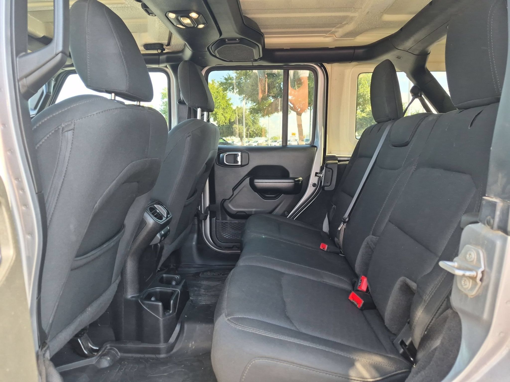 Used 2020 Jeep Wrangler Unlimited Sport S AWD/4WD image 14