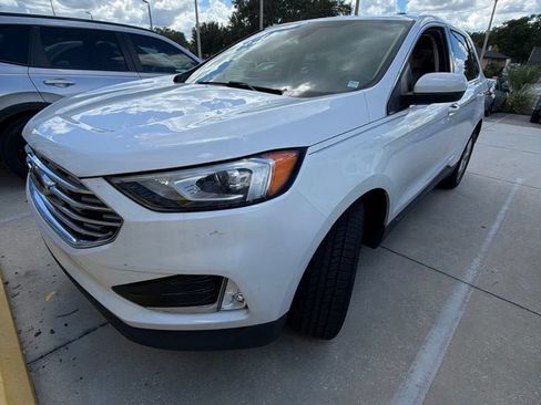 Used 2021 Ford Edge SEL w/ Convenience Package FWD image 3