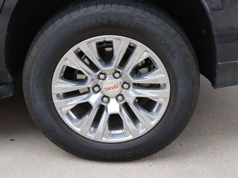 Used 2023 GMC Yukon Denali w/ LPO, Floor Liner Package image 29