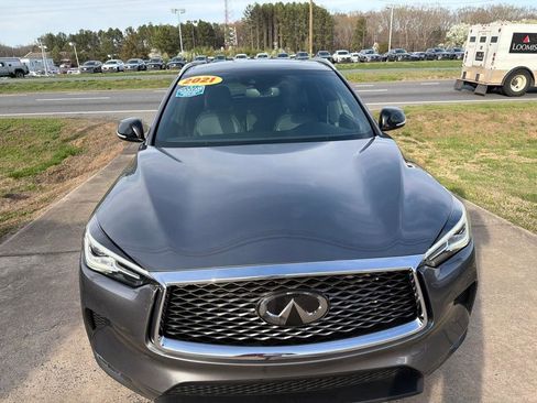 Used 2021 INFINITI QX50 Luxe w/ Appearance Package image 6