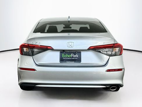 Used 2024 Honda Civic Sport image 7