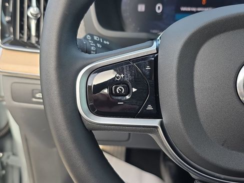 New 2026 Volvo XC90 T8 Plus image 27