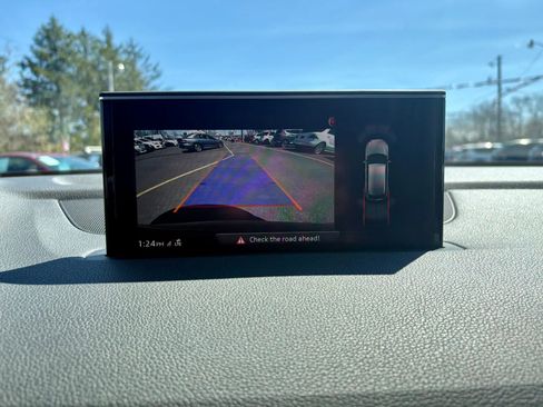 Used 2017 Audi Q7 3.0T Premium Plus w/ Premium Plus Package image 38