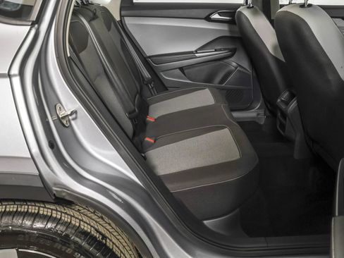 Used 2024 Volkswagen Taos S image 40