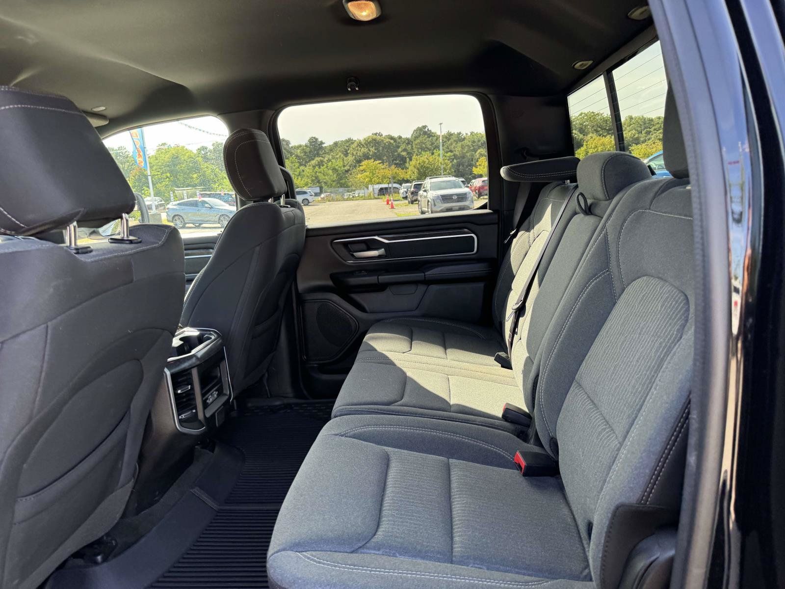 Used 2022 RAM 1500 Big Horn AWD/4WD image 17