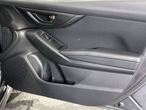 Used 2023 Subaru Crosstrek 2.0i image 31