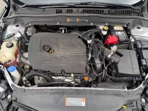Used 2020 Ford Fusion SEL FWD image 26