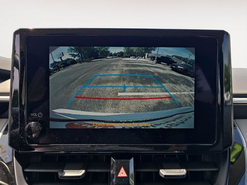 Used 2025 Toyota Corolla LE FWD image 15