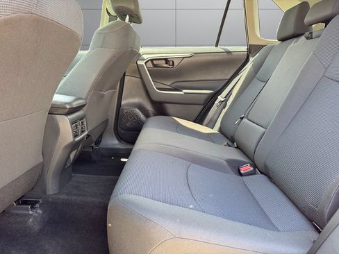 Certified 2023 Toyota RAV4 LE AWD/4WD image 16