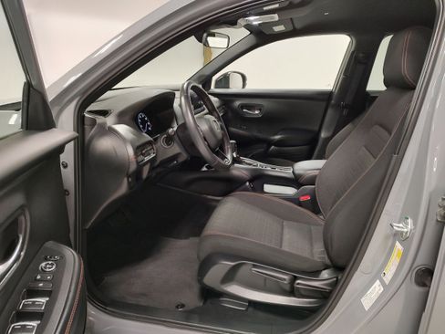 Used 2024 Honda HR-V Sport image 10