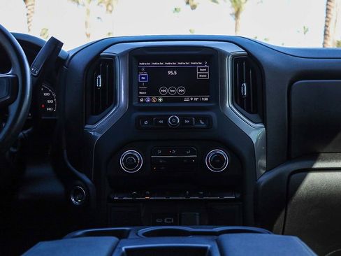 Used 2025 Chevrolet Silverado 1500 W/T RWD image 13