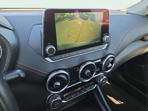 Used 2023 Nissan Sentra SR FWD image 17