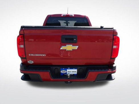 Used 2015 Chevrolet Colorado W/T w/ WT Convenience Package RWD image 11