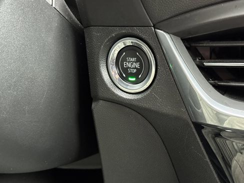 Used 2024 Buick Encore GX Sport Touring image 27