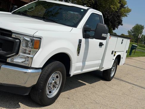 Used 2022 Ford F250 XL w/ Power Equipment Group RWD image 11