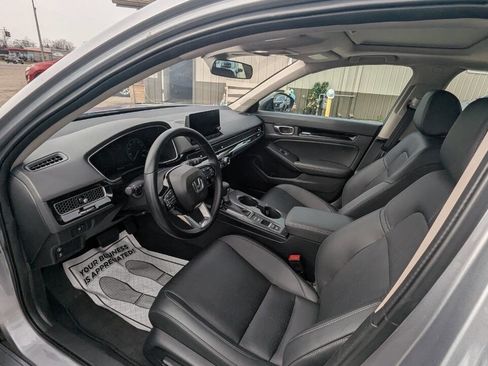 Used 2024 Honda Civic EX-L image 13