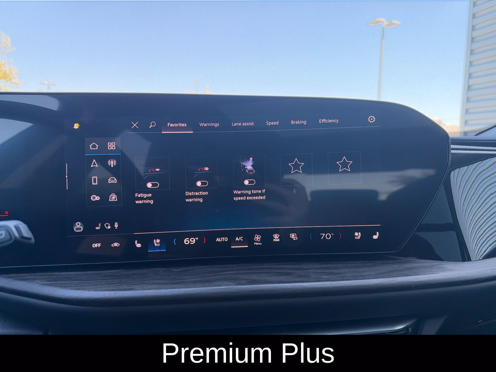 Used 2025 Audi Q5 Premium Plus w/ Premium Plus AWD/4WD image 8