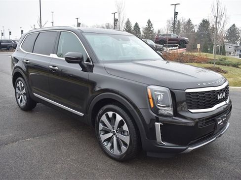 Certified 2022 Kia Telluride S image 10