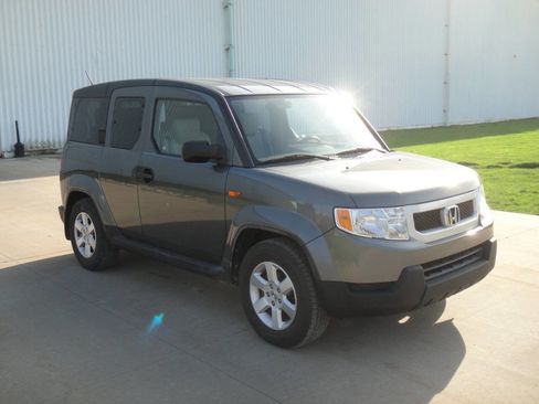 Used 2011 Honda Element EX image 4