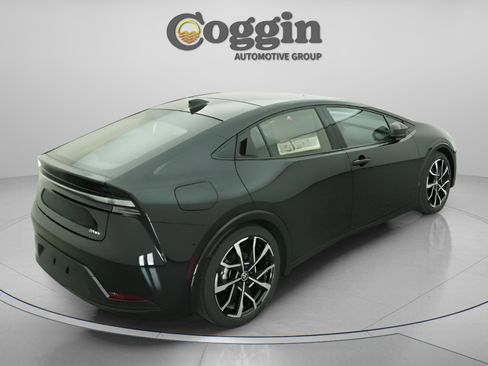 New 2026 Toyota Prius Plug-In Hybrid image 17
