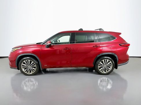 Used 2022 Toyota Highlander Platinum AWD/4WD image 8