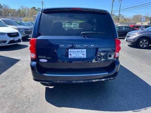 Used 2016 Dodge Grand Caravan SE w/ Quick Order Package 29E SE image 6