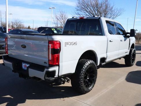 New 2026 Ford F250 Lariat w/ Black Appearance Package image 20