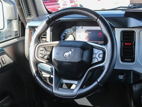 Used 2023 Ford Bronco Heritage Edition image 14