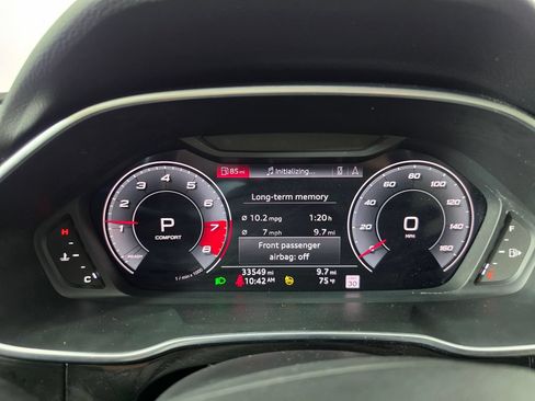 Used 2022 Audi Q3 2.0T Premium Plus w/ Premium Plus Package AWD/4WD image 4