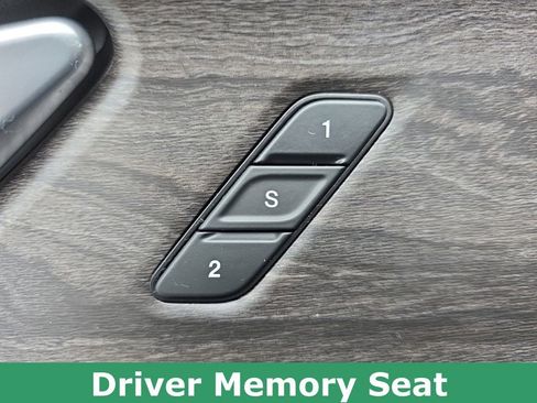 Used 2025 Jeep Grand Cherokee Limited image 22