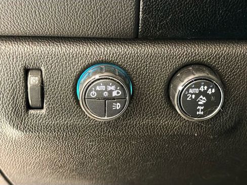 Certified 2021 Chevrolet Colorado ZR2 w/ ZR2 Dusk Special Edition image 10