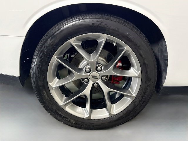 Used 2022 Dodge Challenger SXT w/ Plus Package RWD image 30