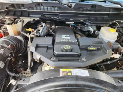 Used 2017 RAM 2500 Laramie AWD/4WD image 47