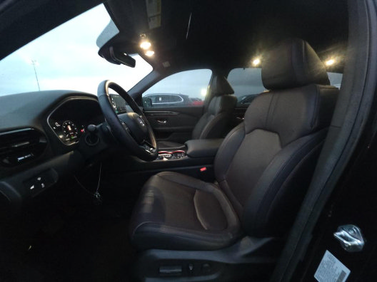 Used 2025 Honda Pilot Black Edition image 3