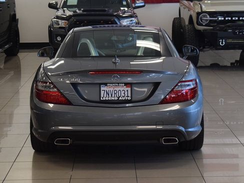 Used 2016 Mercedes-Benz SLK 300 image 6