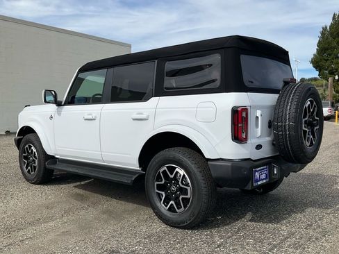 New 2025 Ford Bronco Outer Banks image 81